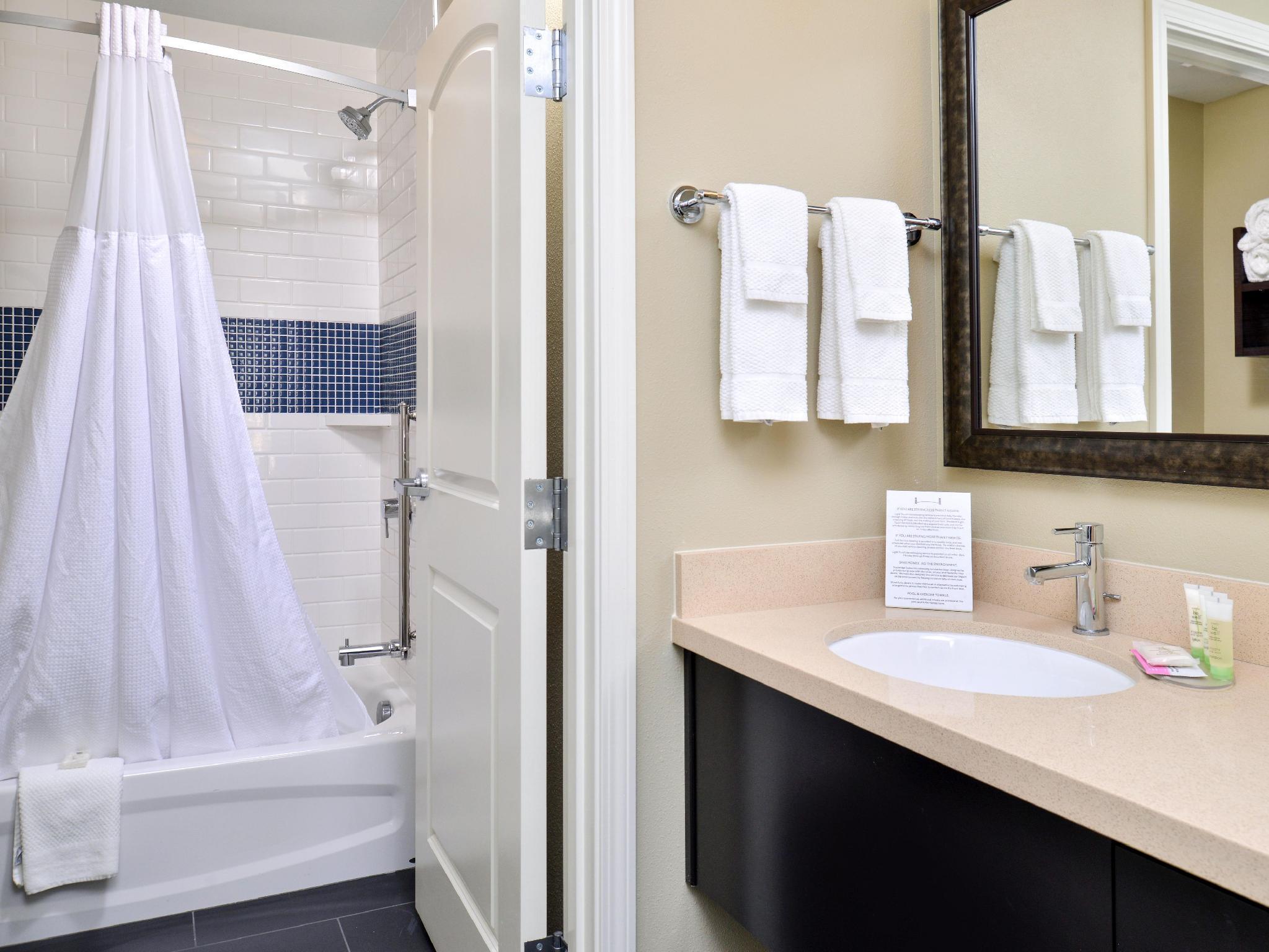 Staybridge Suites Rochester By Ihg Екстер'єр фото