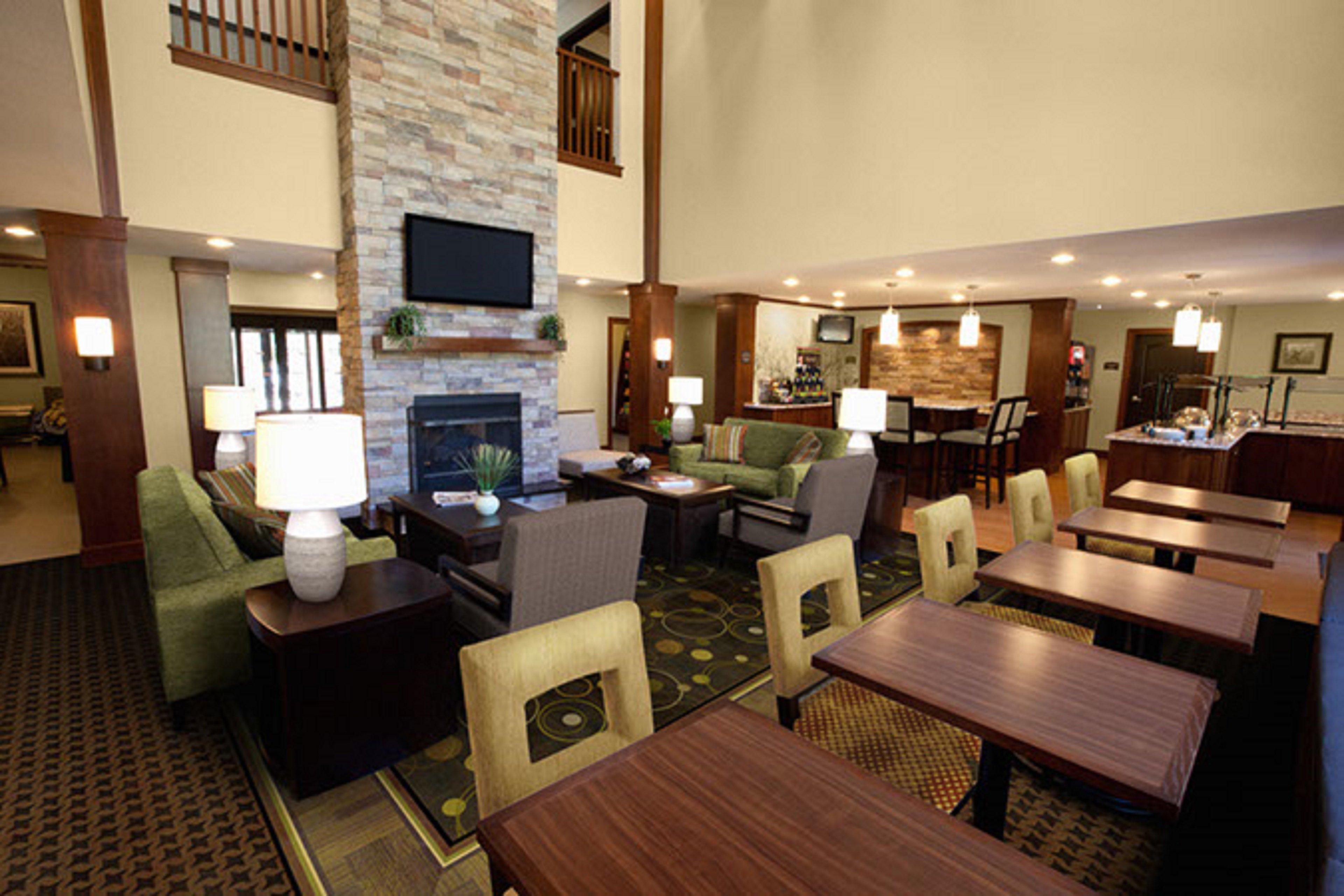 Staybridge Suites Rochester By Ihg Екстер'єр фото