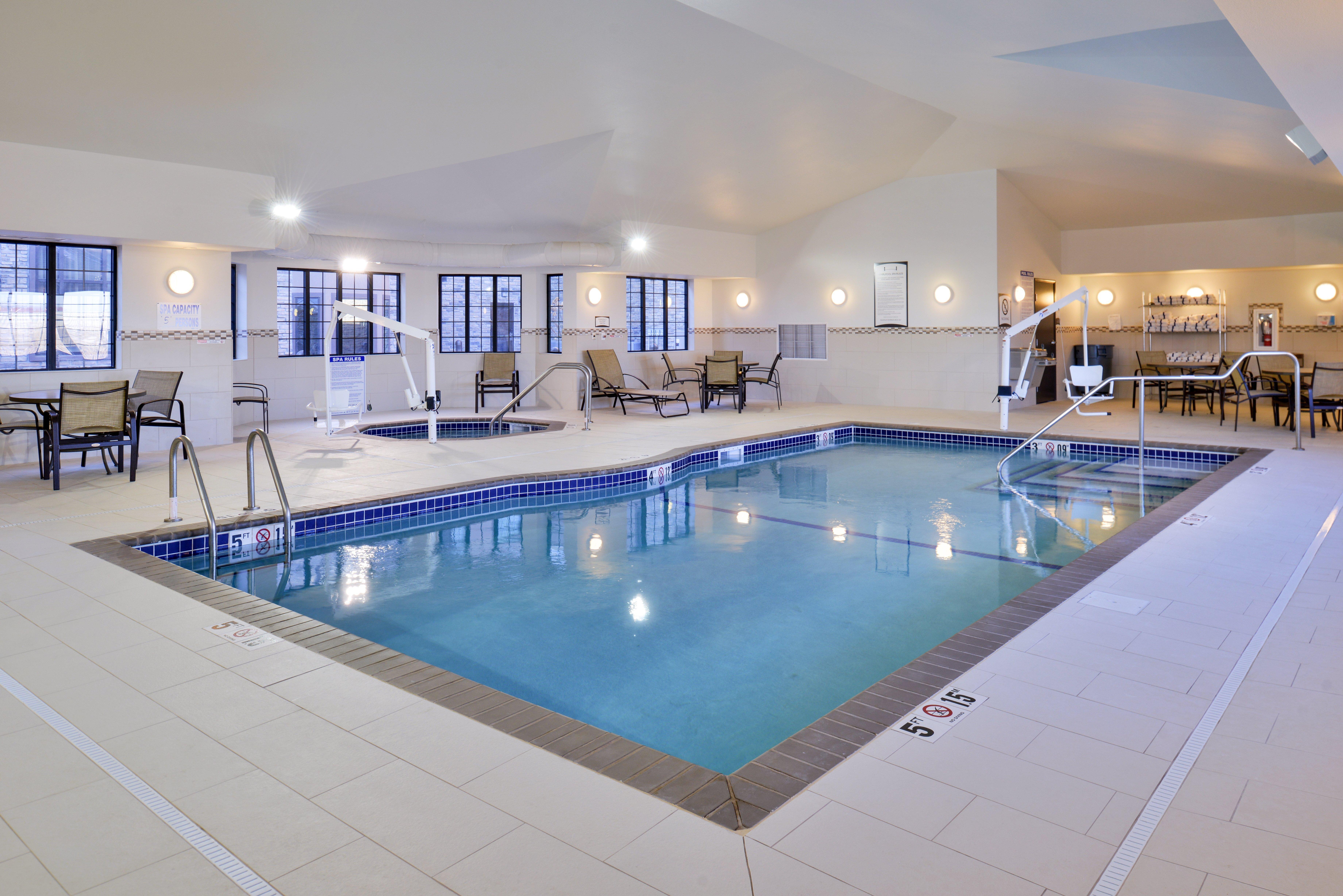 Staybridge Suites Rochester By Ihg Екстер'єр фото