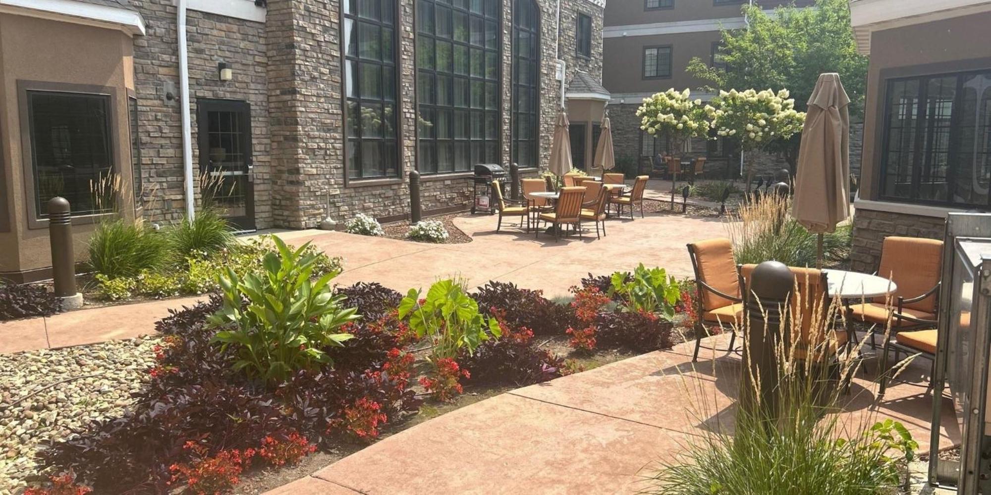 Staybridge Suites Rochester By Ihg Екстер'єр фото